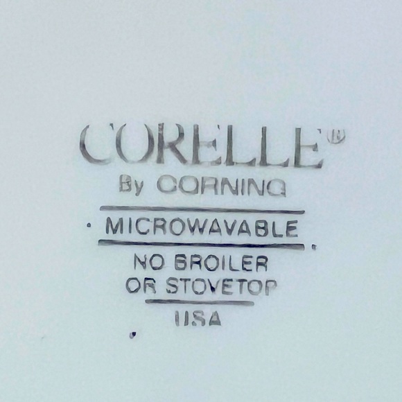 8 Corelle salad plates (8 pieces) - Picture 3 of 3